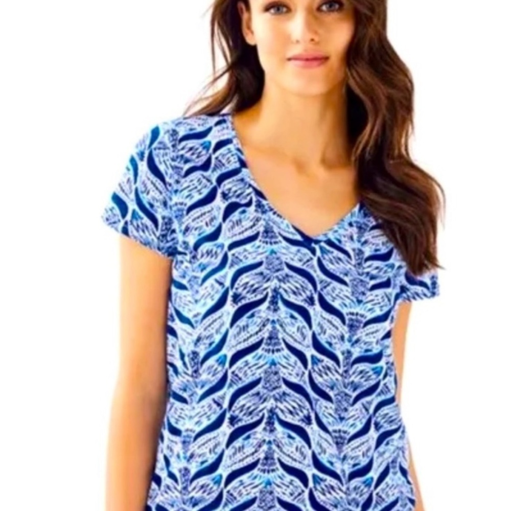 Lilly Pulitzer Mermaids Tale Blue and White Short Sleeve Top with V-neck